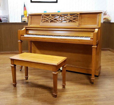 ボールドウィンの中古ピアノ_5057B Oak