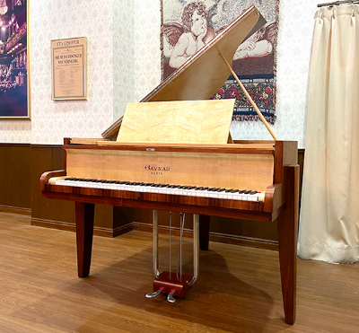 ガヴォーの中古ピアノ_1945年製 ガヴォー Modele T
