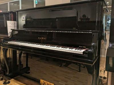 カワイ（KAWAI）の中古ピアノ_カワイ DS8E