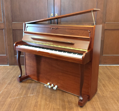 プレイエルの中古ピアノ_P115